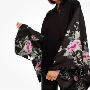 Free People “Sydney Tuesday” kimono top
